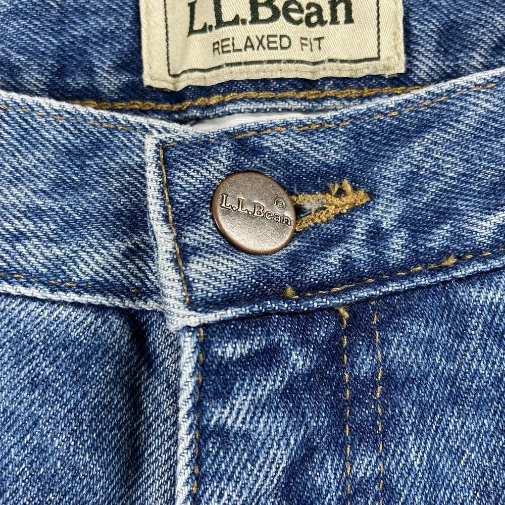 L.L. Bean Jeans mens 34x32 Flannel Lined Relaxed Fit Denim Blue Outdoor Workwear
